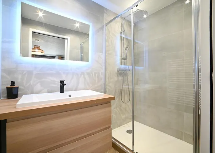 Maison Avec Dans L'hyper Centre De Villa *